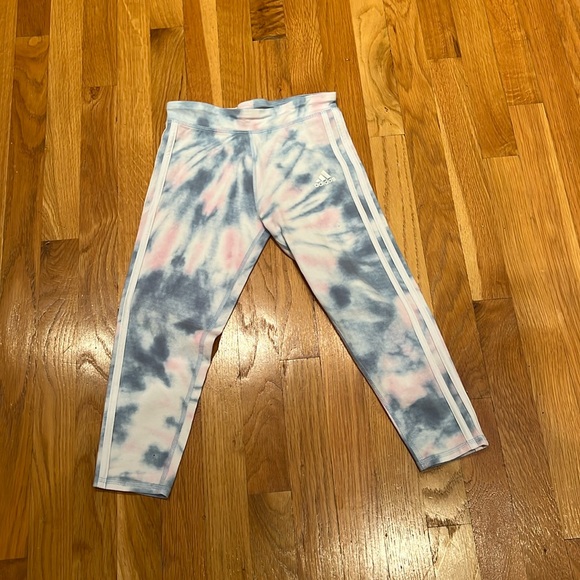 Girls tye dye cropped Adodas leggings - Picture 1 of 3